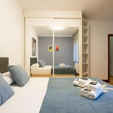 Apartament Ybarra By People *