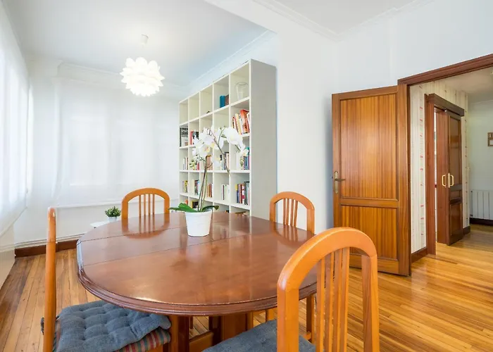 Ybarra By People Apartamento Bilbao